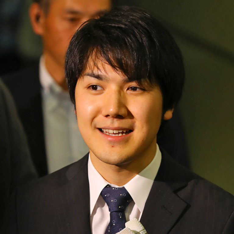 小室圭
